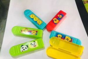 PRATAP STUDENT PENCIL BOX MRP RS 25 (RACK G3A3)