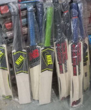 CRICKET BAT MRP RS 1000
