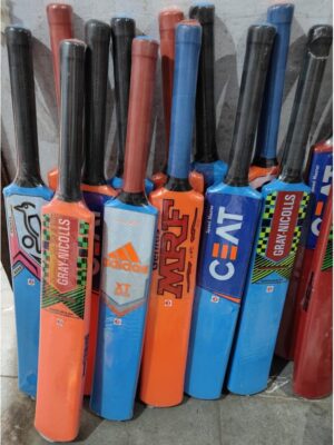 __////PLASTIC BAT 3 NO. MRP RS 250