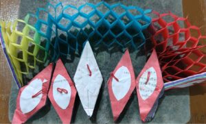 __PAPER GIFT PAPER MRP RS 10