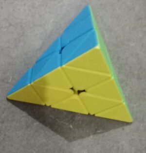 _CUBE TRIANGLE SHAPE MRP RS 225 (RACK C4)