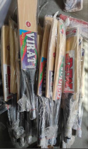 __////CRICKET BAT WOODEN 1 NO. MRP RS 250