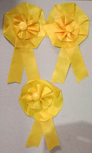 __YELLOW COLOUR BATCHES 2 FOUL MRP 15 RACK G2H3