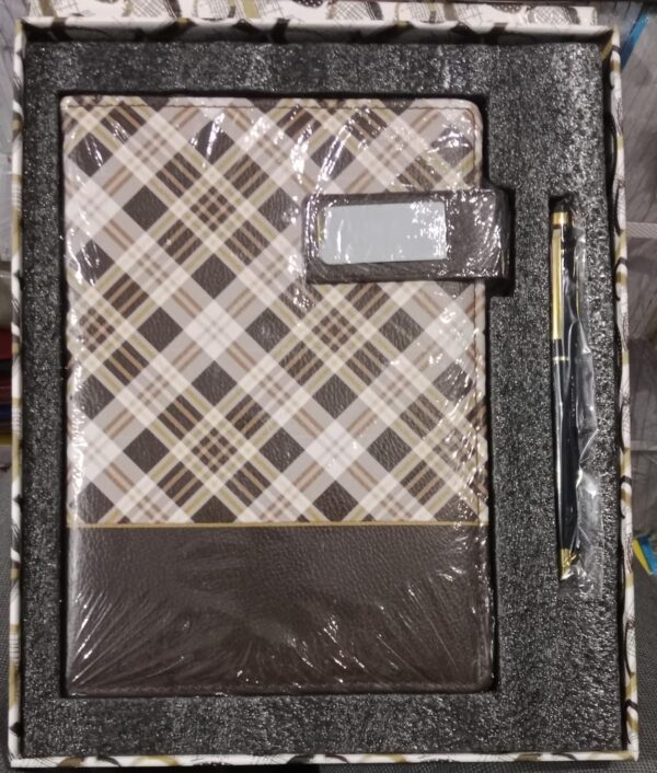 DIARY COLOUR BROWN CHECK SERIES MRP 699 RACK G2K3