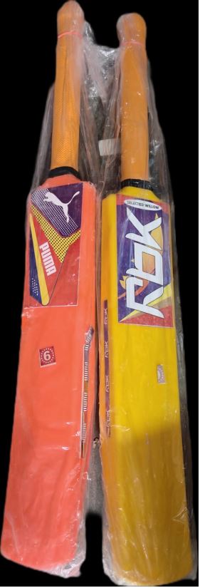 ////PLASTIC BAT NO. 6 MRP RS 275