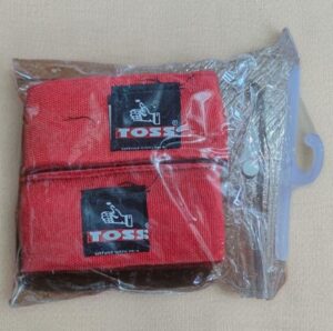 TOSS BOXING BANDAGE PAIR MRP RS 200 RACK C3