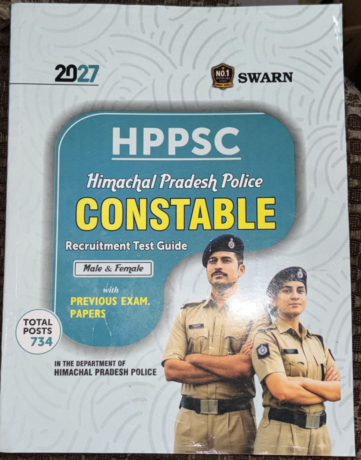 Book cover for HPPSC Himachal Pradesh Police Constable Recruitment Test Guide featuring two officers in uniform and bold CONSTABLE text.